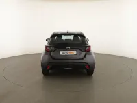 Usata Toyota Yaris Active 72 CV (52 kW) 2022 Grigio Utilitaria