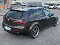 Usata Alfa Romeo 159 Distinctive 260 CV (191 kW) 2008 Marrone Station wagon