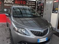 Usata Lancia Ypsilon Silver 69 CV (50 kW) 2022 Grigio Utilitaria
