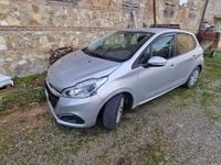Usata Peugeot 208 Active 75 CV (55 kW) 2015 Utilitaria