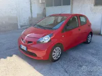 Usata Toyota Aygo 68 CV (50 kW) 2008 Rosso Utilitaria
