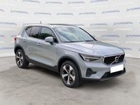 Nuova Volvo XC40 Core 163 CV (119 kW) 2026 Grigio SUV