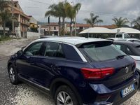Usata VW T-Roc Style 116 CV (85 kW) 2019 Blu SUV