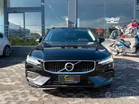 Usata Volvo V60 Business Edition 150 CV (110 kW) 2019 Nero Station wagon