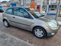 Usata Ford Fiesta 75 CV (55 kW) 2003 Marrone Utilitaria