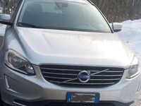 Usata Volvo XC60 Kinetic 181 CV (133 kW) 2014 Argento SUV