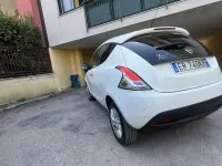 Usata Lancia Ypsilon Gold 86 CV (63 kW) 2013 Utilitaria