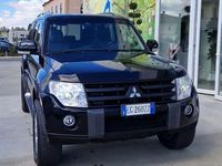 usata Mitsubishi Pajero 3.2 cr Instyle 200cv 5p auto