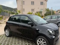 Usata Smart ForFour 71 CV (52 kW) 2016 Nero Utilitaria