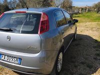 Usata Fiat Grande Punto Dynamic 77 CV (56 kW) 2008 Grigio Utilitaria