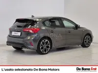 Usado Ford Focus ST-Line 125 HP (91 kW) 2019 Cinzento Citadino