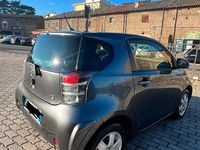 Gebraucht Toyota iQ 68 PS (50 kW) 2012 Grau Kleinwagen