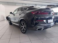 Usata BMW X6 M Sport 333 CV (244 kW) 2022 Blu/azzurro SUV