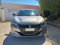 Gebraucht Peugeot 208 Allure 101 PS (74 kW) 2023 Grau Kleinwagen
