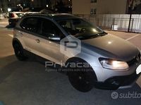 Käytetty VW Polo Cross 90 HP (66 kW) 2016 Harmaa Viistoperä