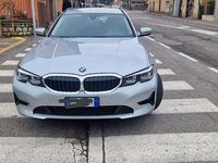 Usata BMW 318 Advantage 150 CV (110 kW) 2021 Grigio Station wagon