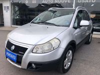 Usata Fiat Sedici Dynamic 120 CV (88 kW) 2006 Argento SUV