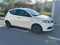 usata Lancia Ypsilon hibryd 6000 km