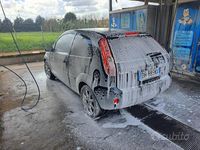 Usata Ford Fiesta 80 CV (58 kW) 2007 Nero Utilitaria