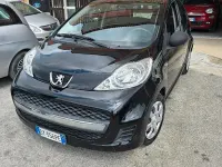 Usata Peugeot 107 68 CV (50 kW) 2009 Nero Utilitaria
