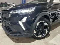 Usado Renault Captur Play 90 CV (66 kW) 2025 Negro SUV