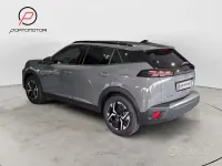 Nuova Peugeot e-2008 Allure 114 kW (156 CV) 2026 Grigio SUV