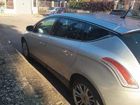 Usata Lancia Delta 120 CV (88 kW) 2010 Grigio Utilitaria