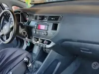 Usado Kia Rio EX 75 HP (55 kW) 2012 Cinzento Sedan