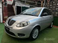 Usata Lancia Ypsilon S 75 CV (55 kW) 2012 Grigio Utilitaria