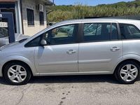 Usata Opel Zafira Edition 140 CV (102 kW) 2010 Argento Monovolume
