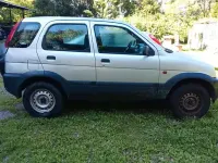 Usata Daihatsu Terios 86 CV (63 kW) 2002 Grigio SUV