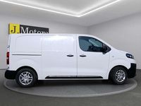 Usata Opel Vivaro Enjoy 120 CV (88 kW) 2022 Bianco Monovolume