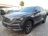 Usata VW Touareg Elegance 286 CV (210 kW) 2023 Grigio SUV