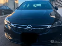 Usata Opel Astra 136 CV (100 kW) 2015 Nero Berlina