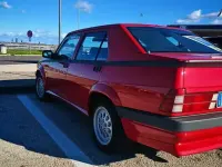 Käytetty Alfa Romeo 75 148 HP (108 kW) 1989 Punainen Sedan