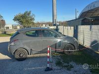 Usata Lancia Ypsilon 2015 Utilitaria