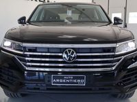 usata VW Touareg 3.0 V6 TDI SCR Style Pelle cerchi 20 RESTYLING