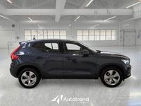 Usata Volvo XC40 Momentum 129 CV (94 kW) 2021 Blu SUV