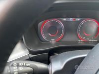 Usata Volvo XC40 R-Design 150 CV (110 kW) 2019 Nero SUV