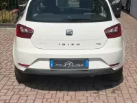 Usata Seat Ibiza CONNECT 75 CV (55 kW) 2016 Bianco Berlina