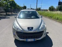 Usata Peugeot 308 109 CV (80 kW) 2008 Argento Berlina