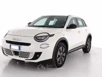 Usata Fiat 600 136 CV (100 kW) 2025 Bianco SUV