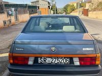 Usata Alfa Romeo 75 110 CV (80 kW) 1987 Grigio Berlina