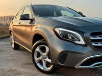 Usata Mercedes GLA200 136 CV (100 kW) 2019 Grigio SUV