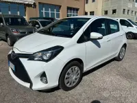 Usata Toyota Yaris 69 CV (50 kW) 2016 Bianco Utilitaria