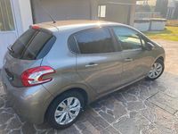 Usata Peugeot 208 Active 82 CV (60 kW) 2012 Grigio Utilitaria