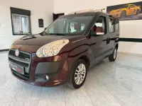 Usata Fiat Doblò Emotion 90 CV (66 kW) 2011 Marrone Monovolume