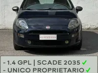 Usata Fiat Punto 77 CV (56 kW) 2015 Blu/azzurro Utilitaria