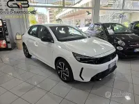 Usata Opel Corsa 101 CV (74 kW) 2025 Bianco Utilitaria