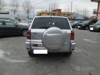 Second-hand Toyota RAV4 116 CP (85 kW) 2002 Maro SUV